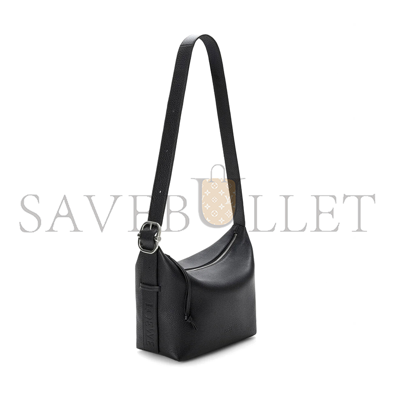 L0ew* MEDIUM LOOP HOBO IN S*pPLE GRAINED CALFSKIN BB22CMDX01 (26*24.5*13cm)